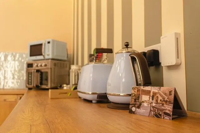 Flat By Talbot & Bons *